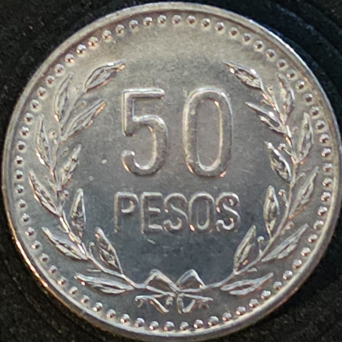 Anverso de 50 pesos, foto de Colección propia (Foto propia)