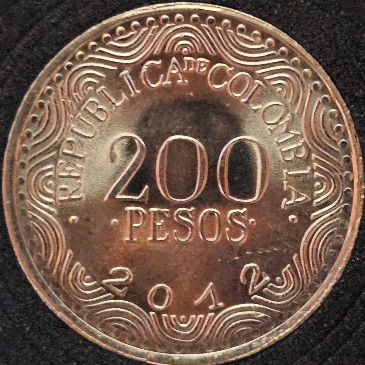 Anverso de 200 pesos, foto de Colección propia (Foto propia)